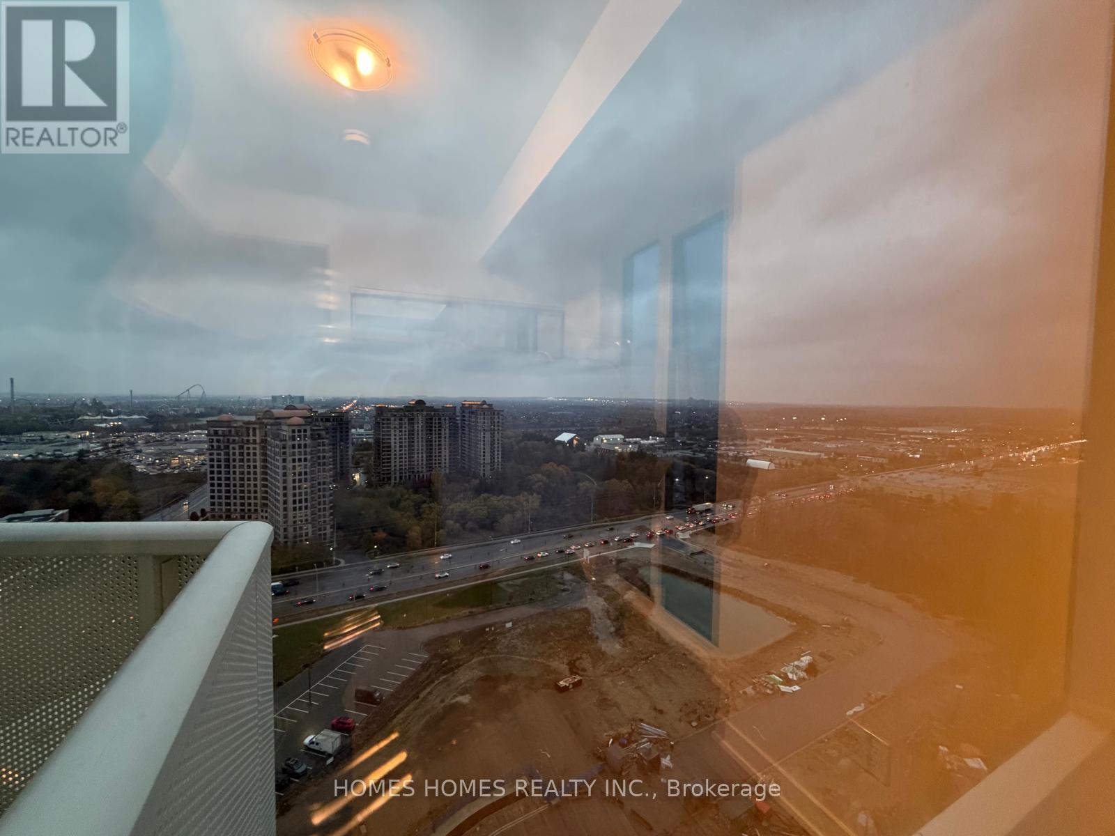 2105 - 474 Caldari Road, Vaughan, Ontario  L4K 0R5 - Photo 18 - N12526038