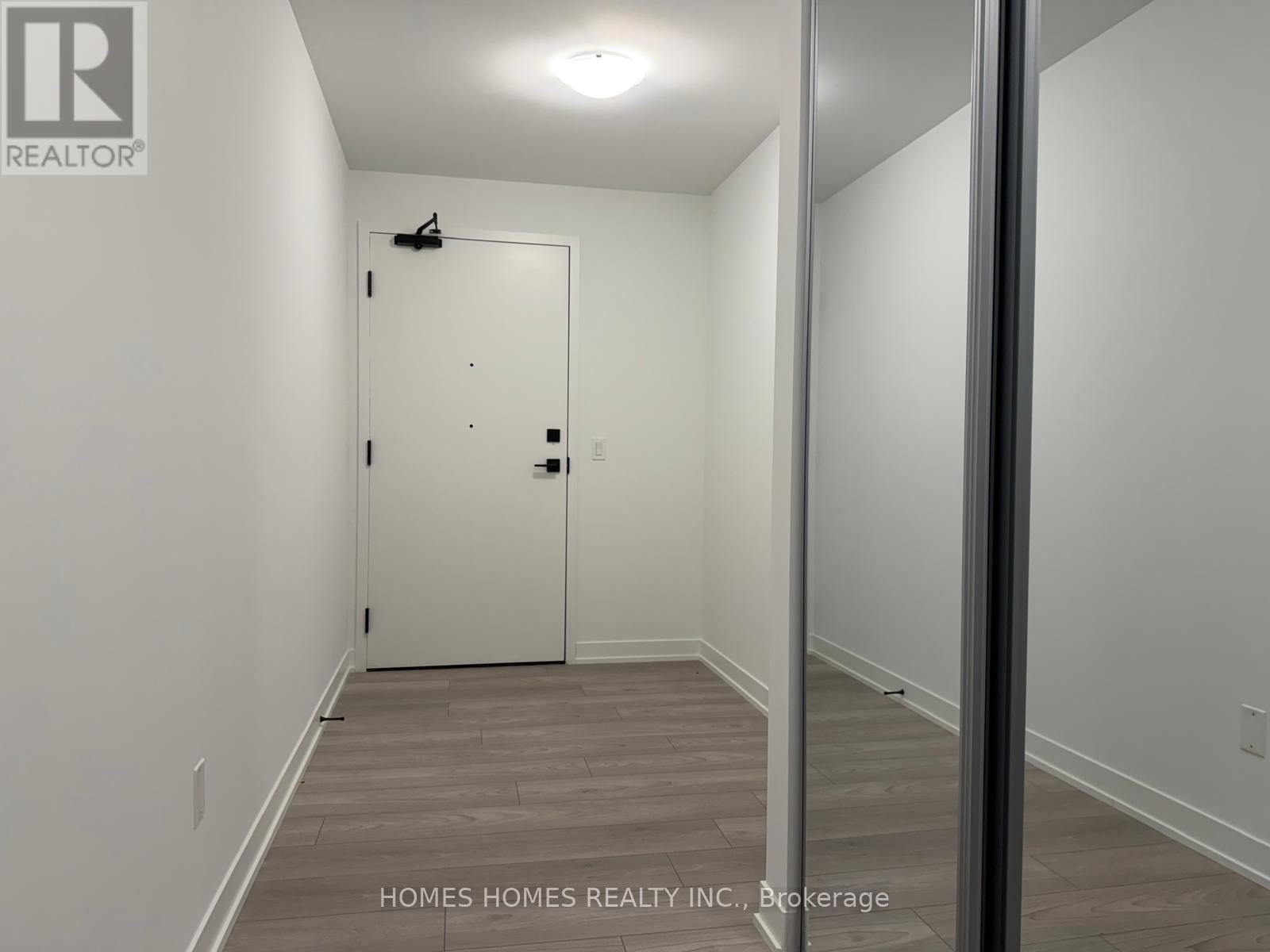 2105 - 474 Caldari Road, Vaughan, Ontario  L4K 0R5 - Photo 19 - N12526038