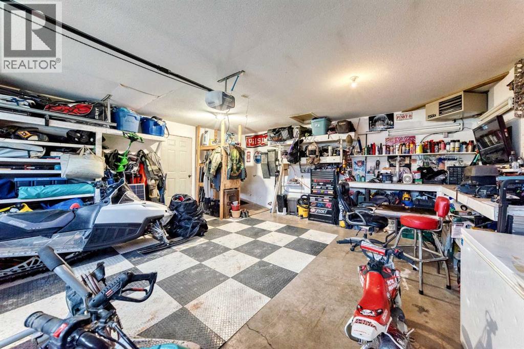 5223 56 Avenue, Eckville, Alberta  T0M 0X0 - Photo 36 - A2262608