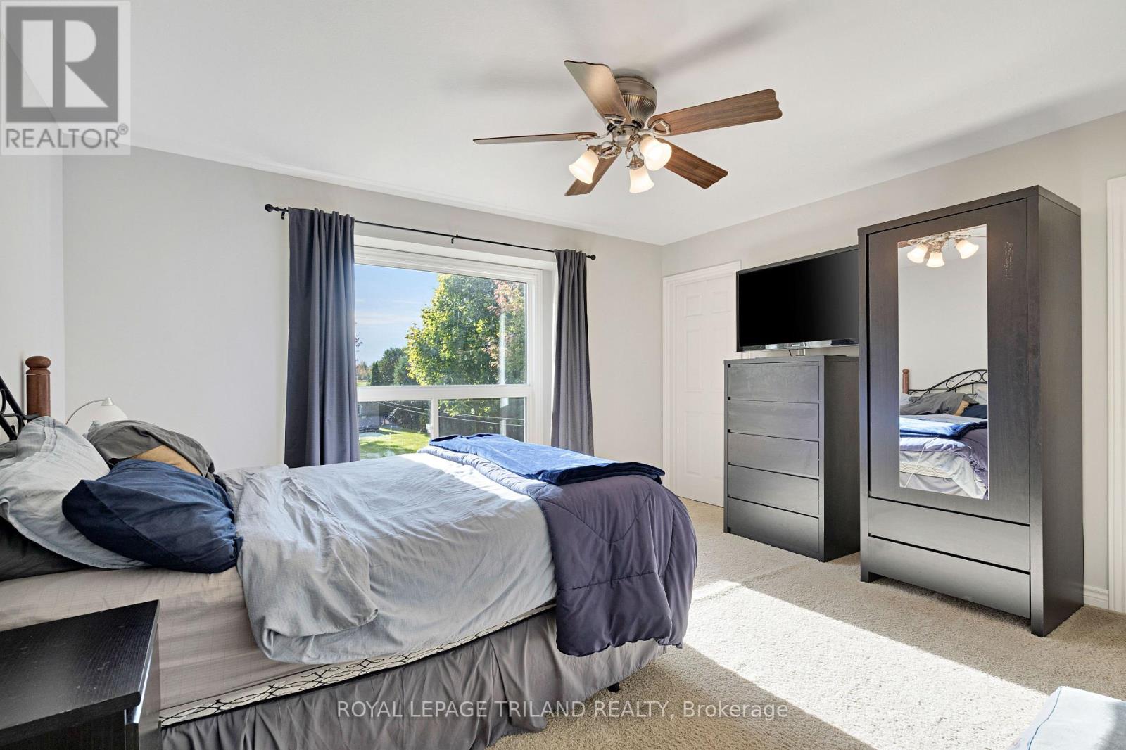 3805 Trillium Drive, Southwest Middlesex, Ontario  N0L 1M0 - Photo 21 - X12526062