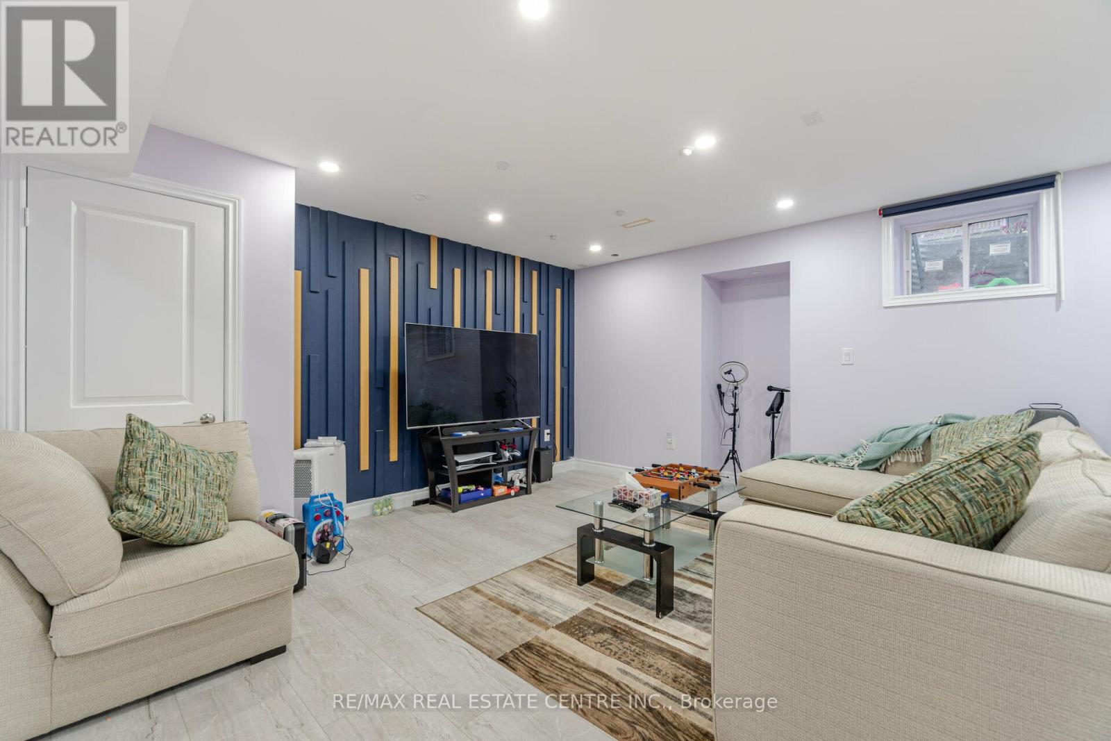 1446 Farmstead Drive, Milton, Ontario  L9E 0A5 - Photo 42 - W12526010