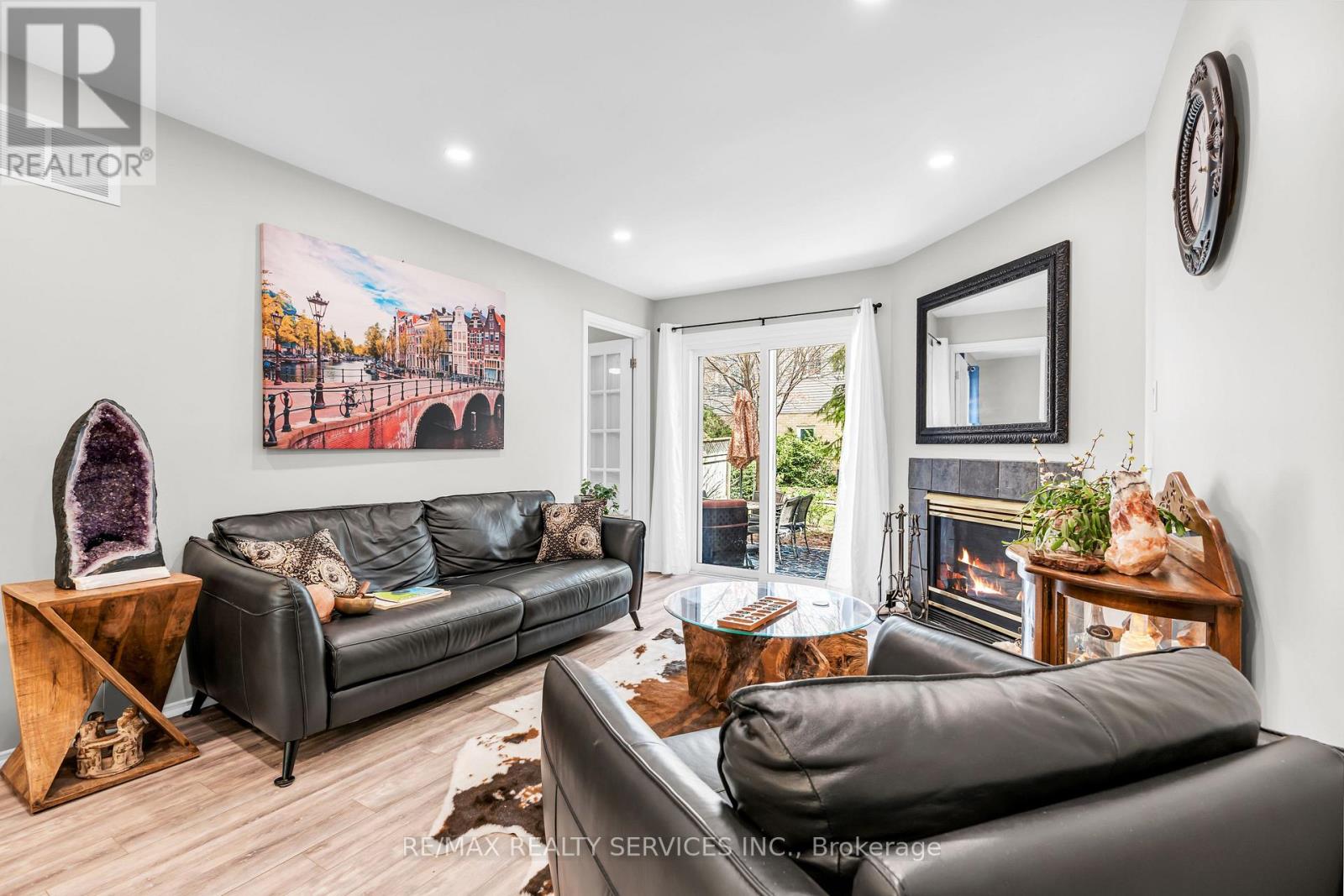 115 - 2055 Walkers Line, Burlington, Ontario  L7M 4B5 - Photo 10 - W12526034