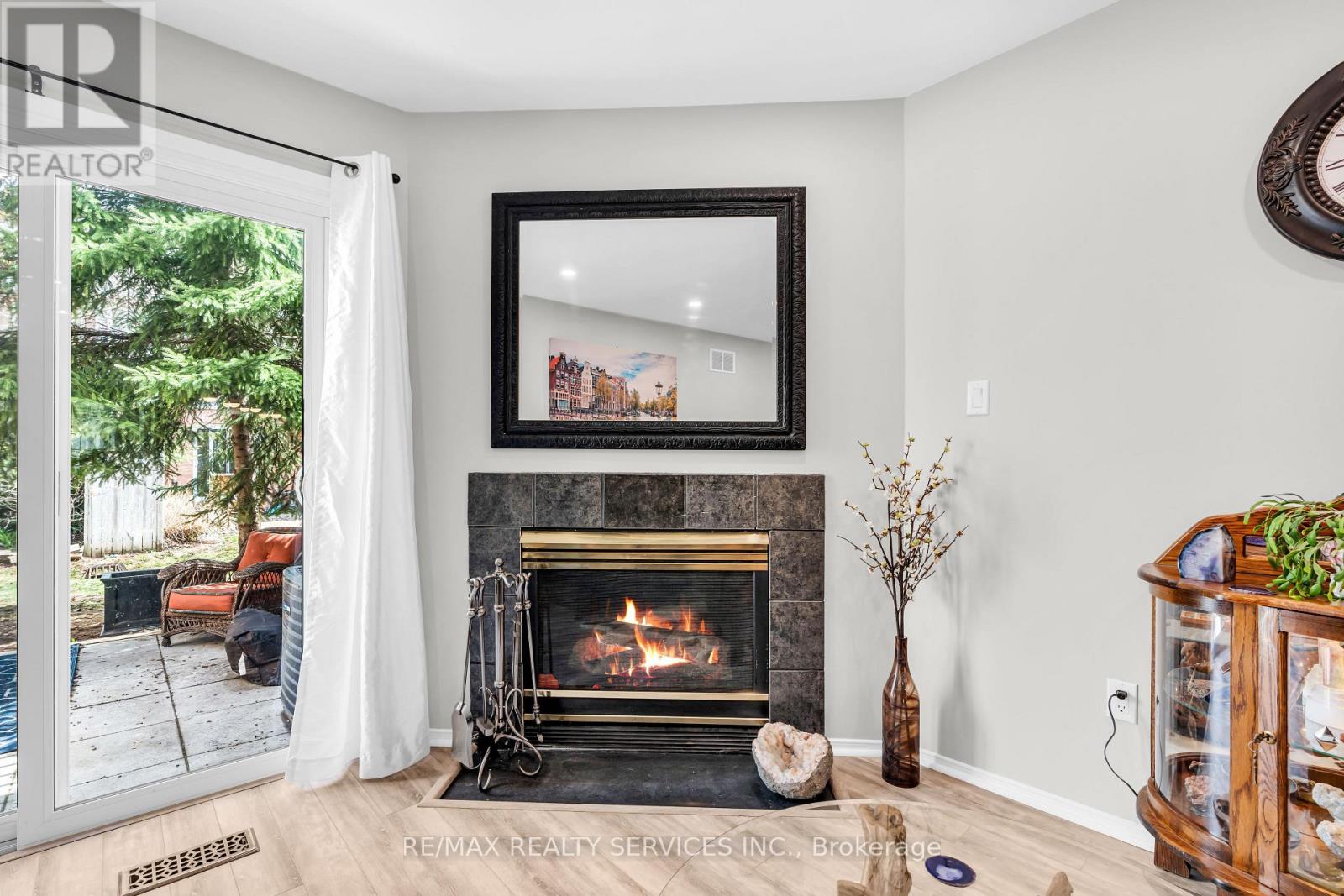 115 - 2055 Walkers Line, Burlington, Ontario  L7M 4B5 - Photo 12 - W12526034