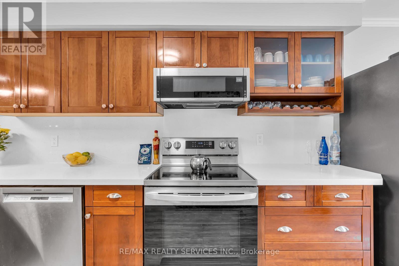 115 - 2055 Walkers Line, Burlington, Ontario  L7M 4B5 - Photo 15 - W12526034