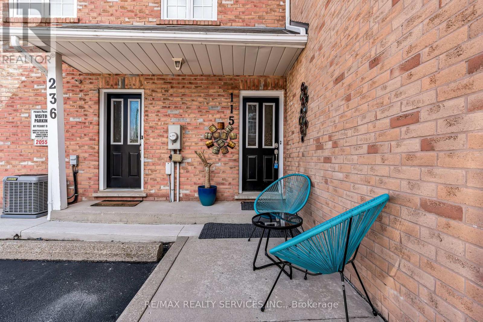 115 - 2055 Walkers Line, Burlington, Ontario  L7M 4B5 - Photo 2 - W12526034