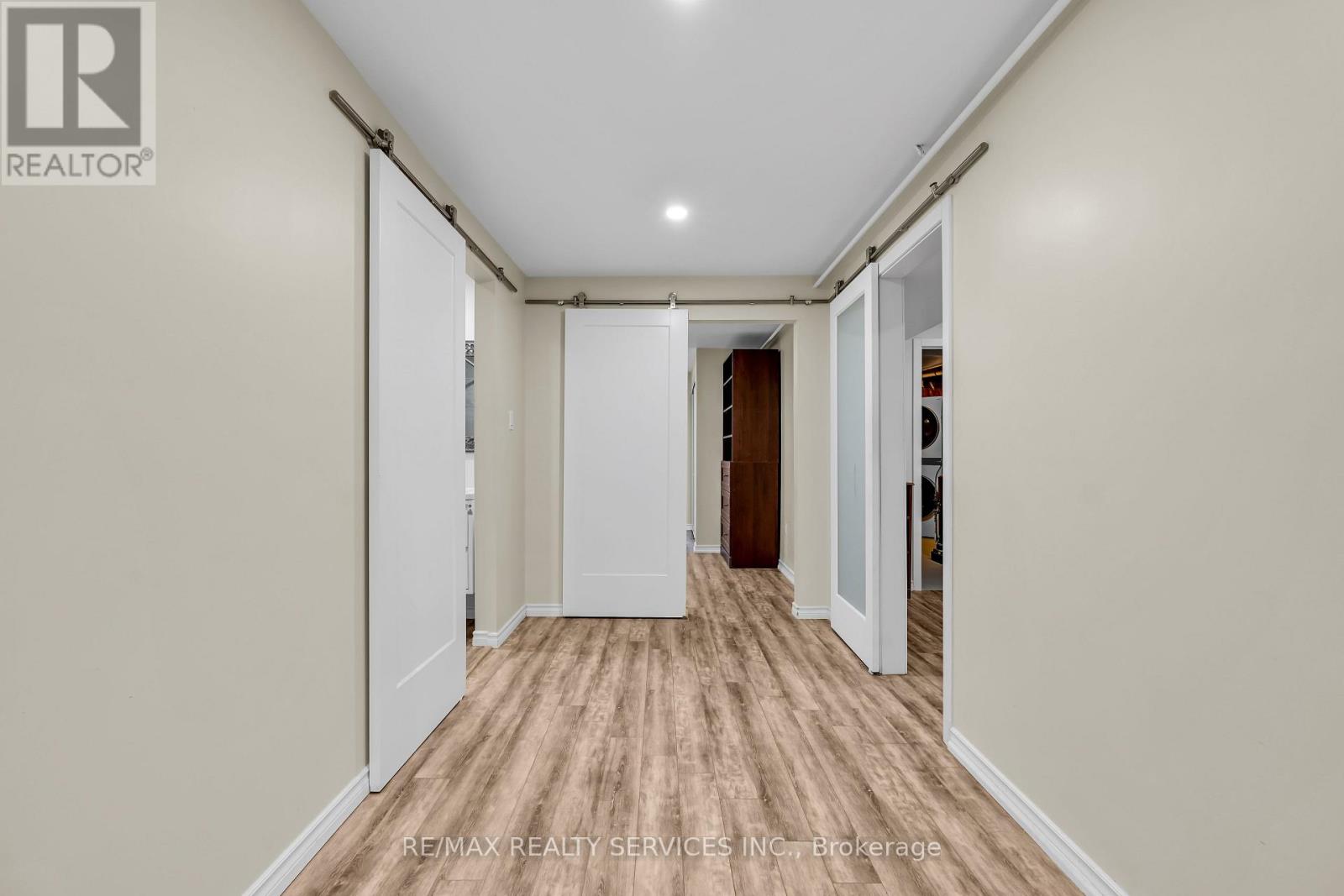 115 - 2055 Walkers Line, Burlington, Ontario  L7M 4B5 - Photo 32 - W12526034