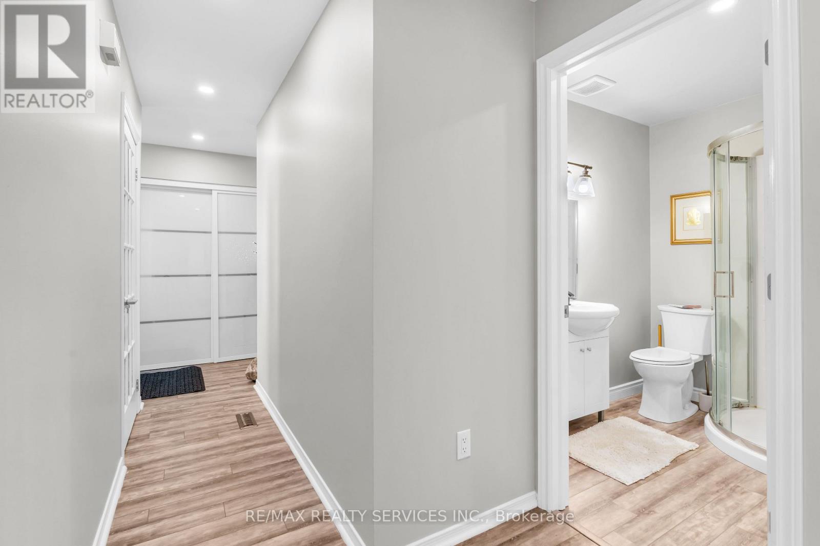 115 - 2055 Walkers Line, Burlington, Ontario  L7M 4B5 - Photo 6 - W12526034