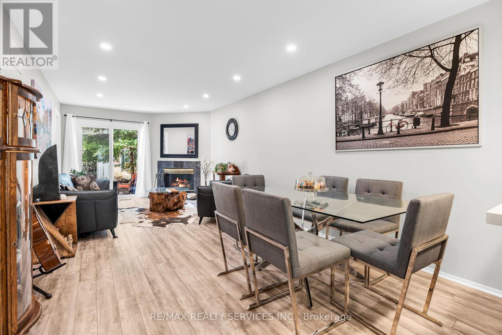 115 - 2055 Walkers Line, Burlington, Ontario  L7M 4B5 - Photo 7 - W12526034