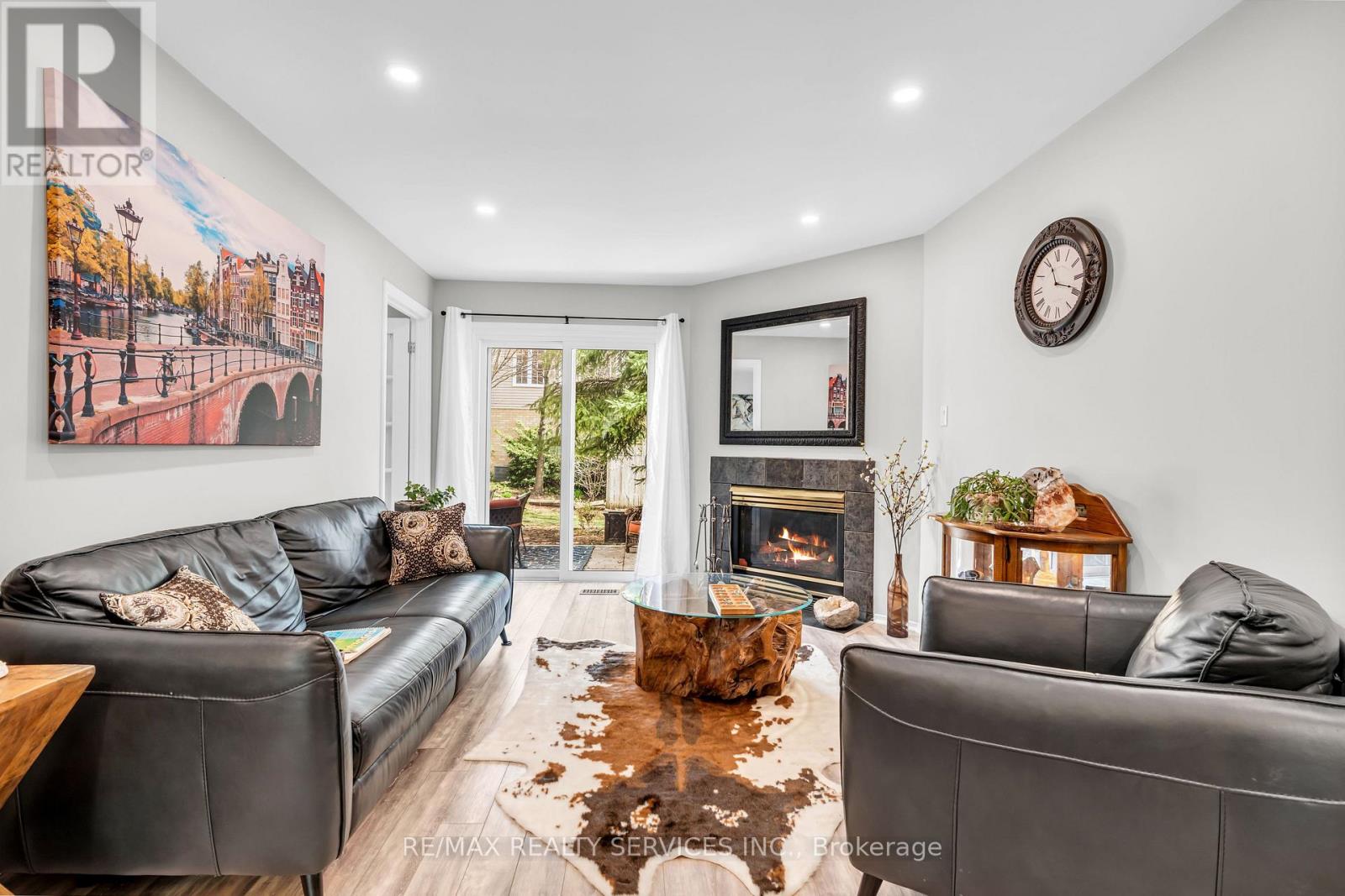 115 - 2055 Walkers Line, Burlington, Ontario  L7M 4B5 - Photo 9 - W12526034