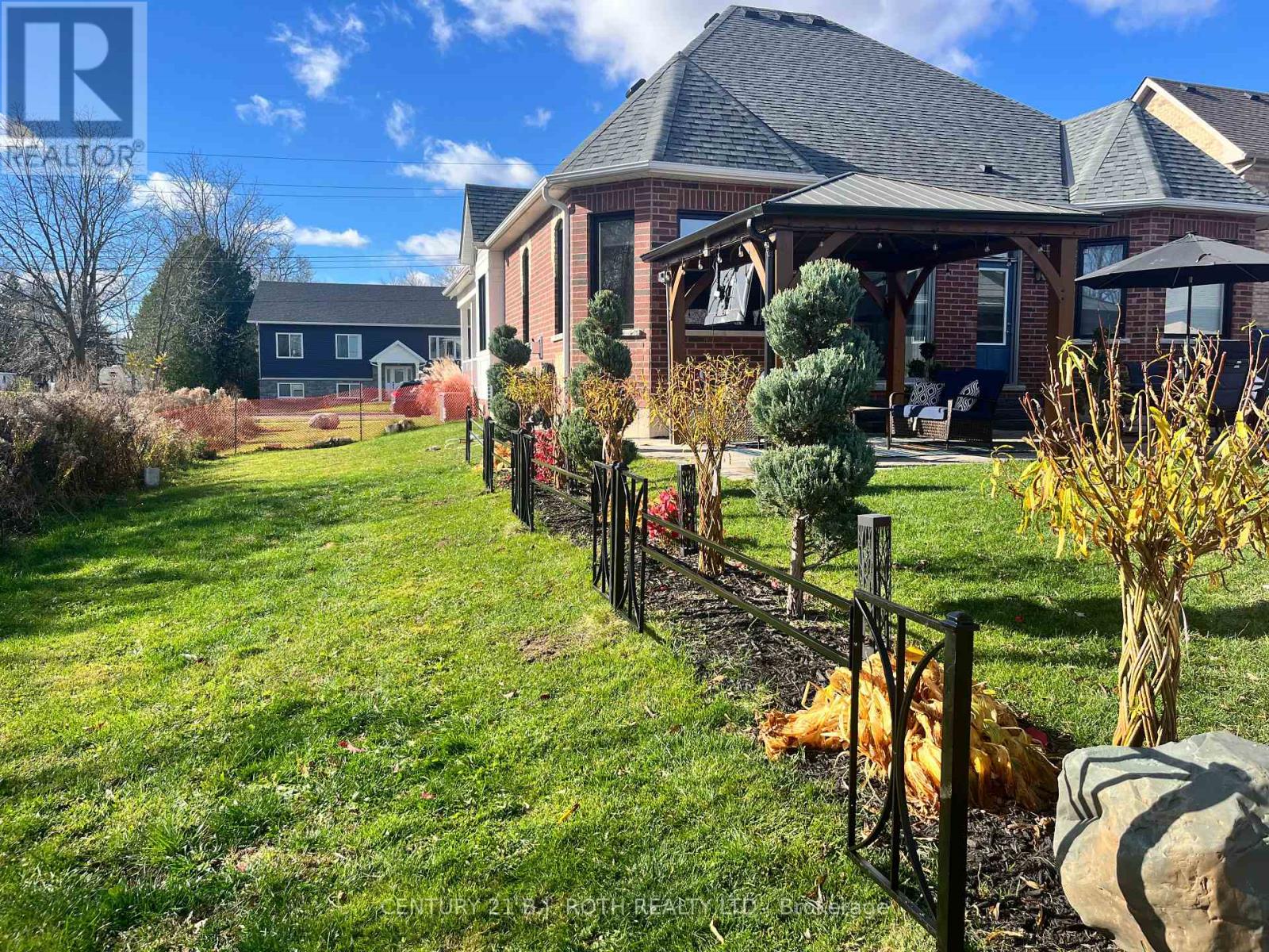 157 Mary Street, Clearview, Ontario  L0M 1G0 - Photo 37 - S12479035