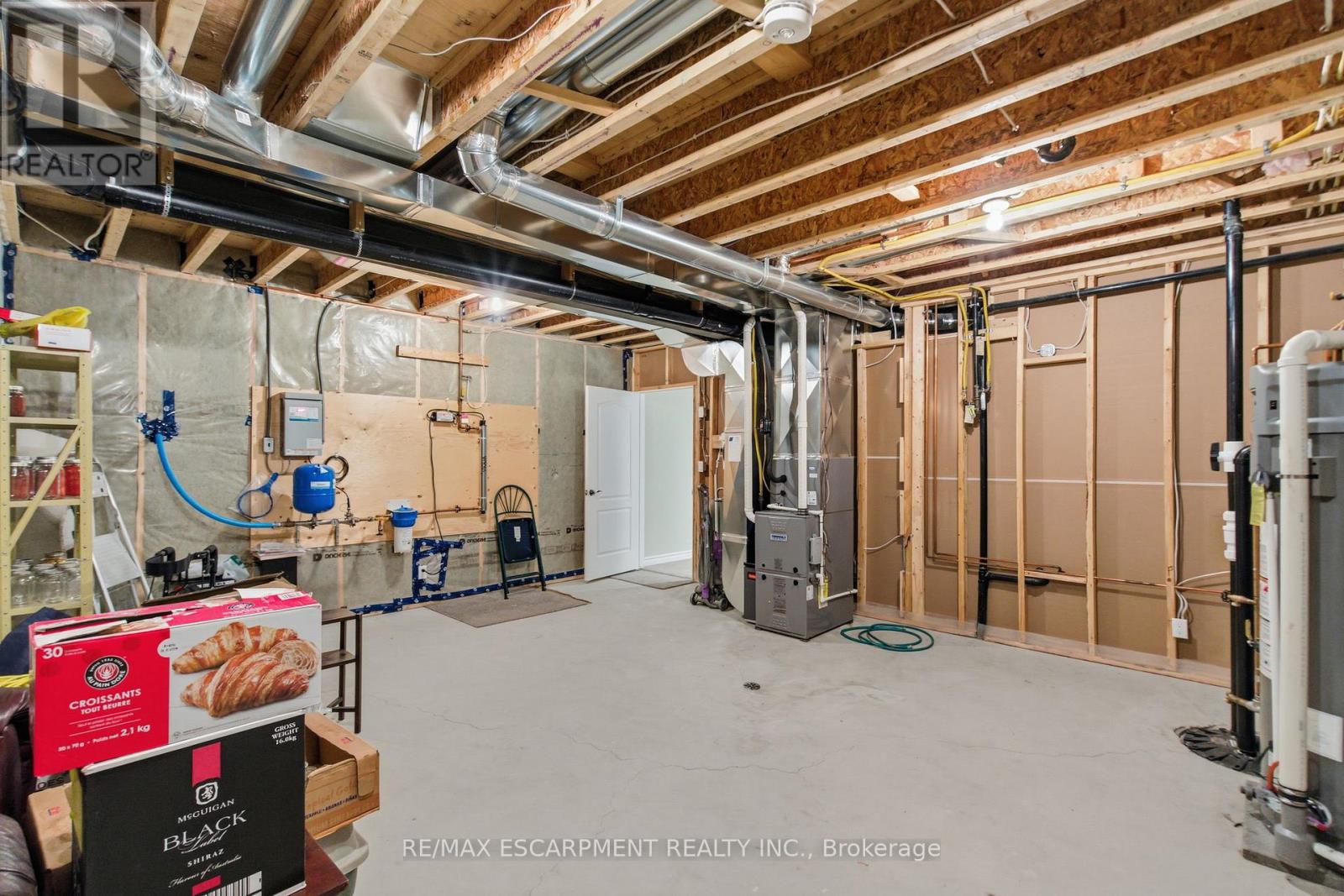 4343 Highway 3, Haldimand, Ontario N0E 1E0 - Photo 35 - X12525990