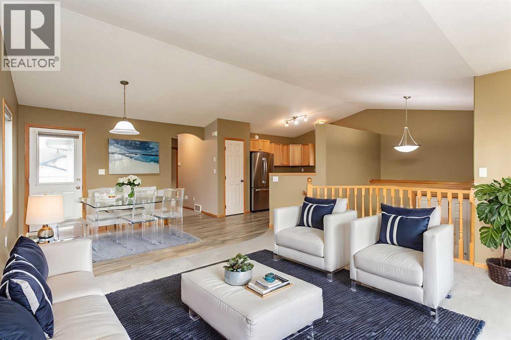 24 Lanterman Close, Red Deer, Alberta  T4R 3K3 - Photo 7 - A2269242