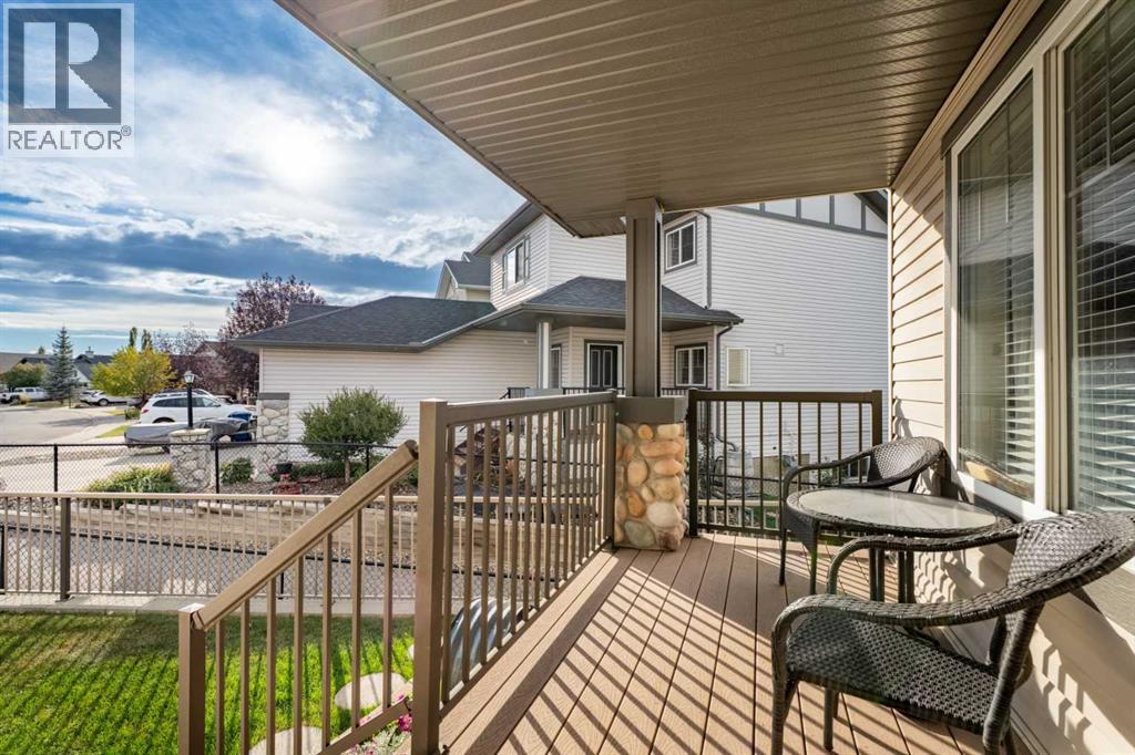 35 Cimarron Park Green, Okotoks, Alberta  T1S 1K1 - Photo 2 - A2265734