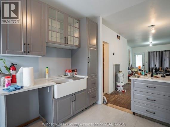 1135 Church, Windsor, Ontario N9A 4V5 - Photo 3 - 25028300