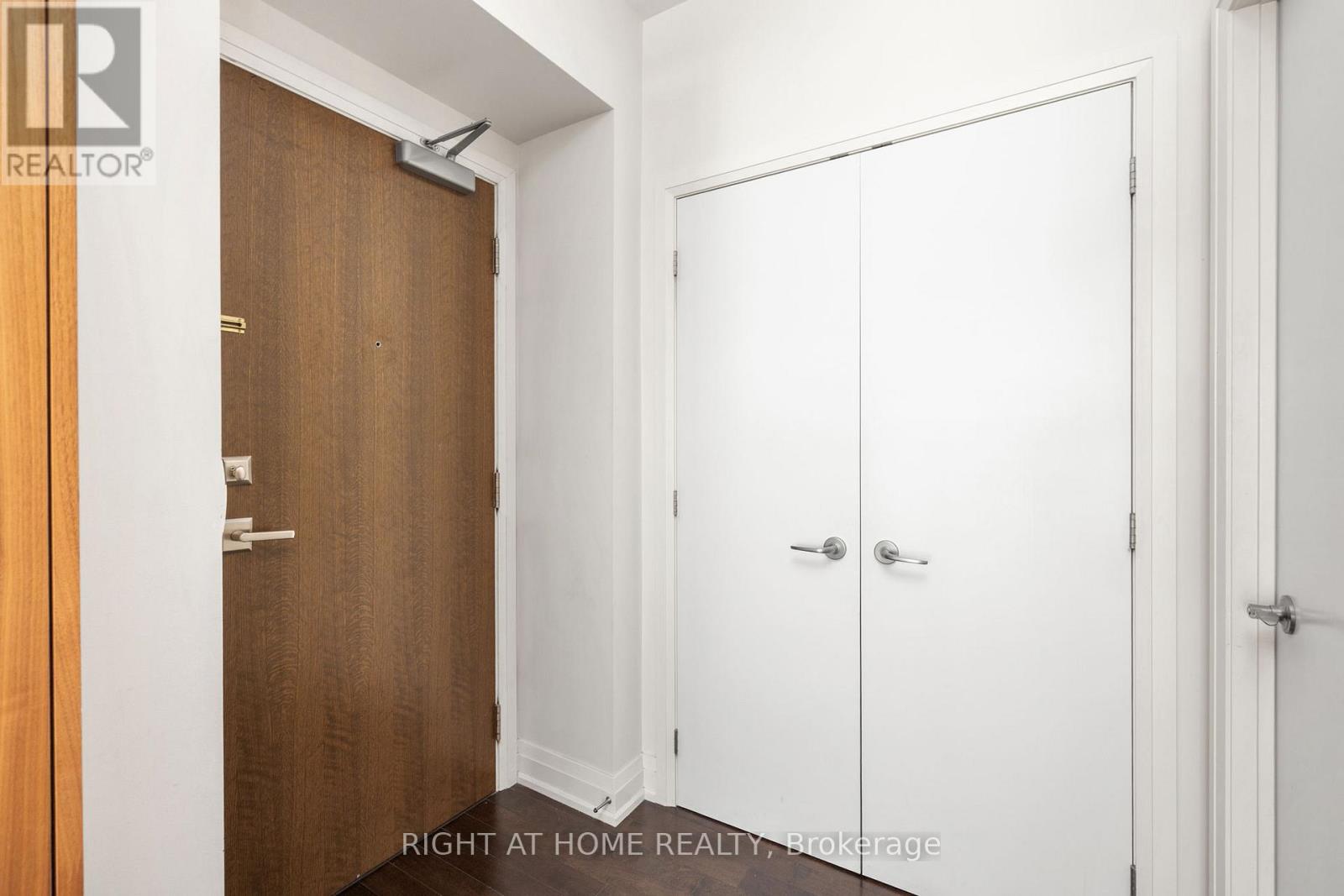 3901 - 80 John Street, Toronto, Ontario  M5V 3X4 - Photo 18 - C12526056