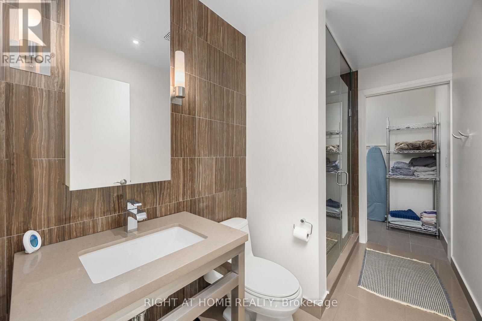 3901 - 80 John Street, Toronto, Ontario  M5V 3X4 - Photo 19 - C12526056