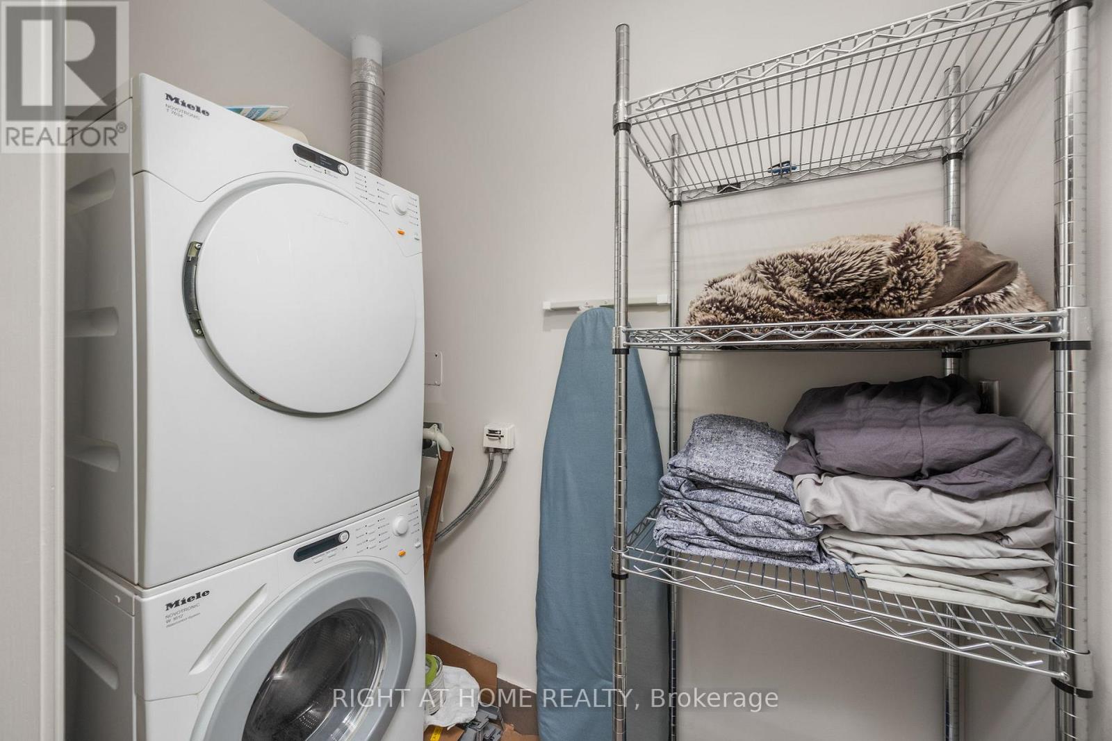 3901 - 80 John Street, Toronto, Ontario  M5V 3X4 - Photo 20 - C12526056