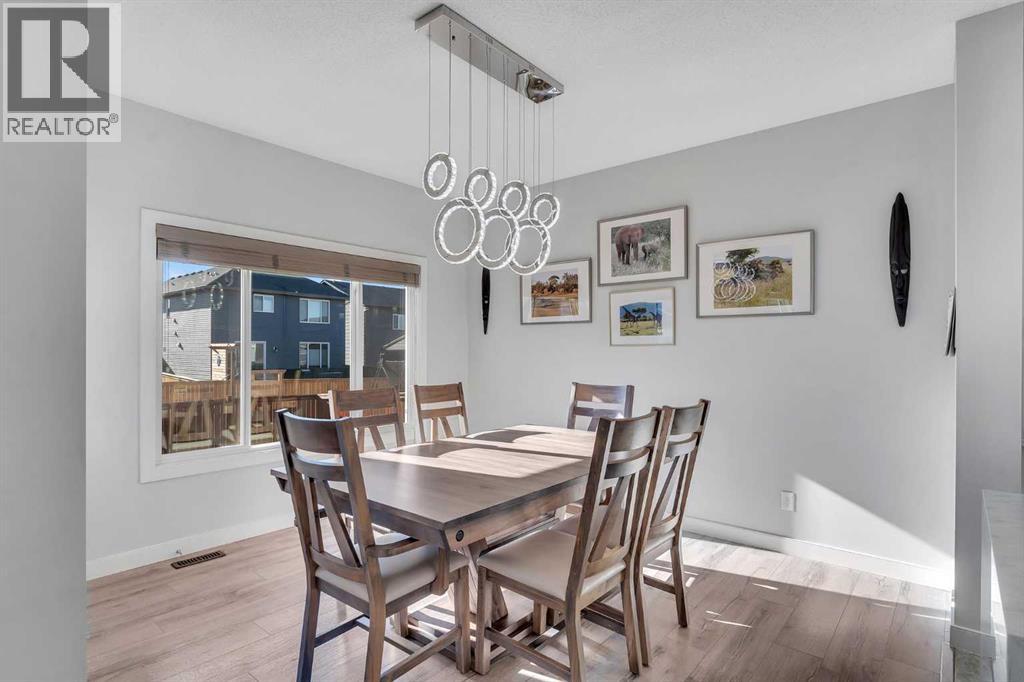 1535 Ravensmoor Way Se, Airdrie, Alberta  T4A 0V9 - Photo 7 - A2267306