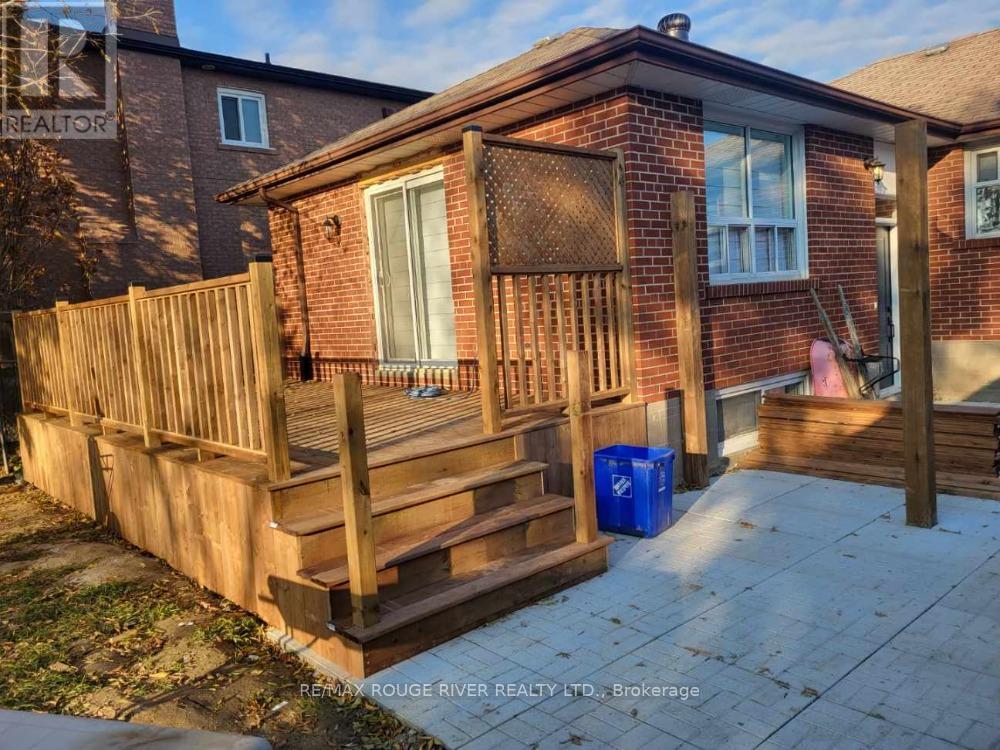 Upper Level - 116 Elinor Avenue, Toronto, Ontario  M1R 3H4 - Photo 10 - E12526058