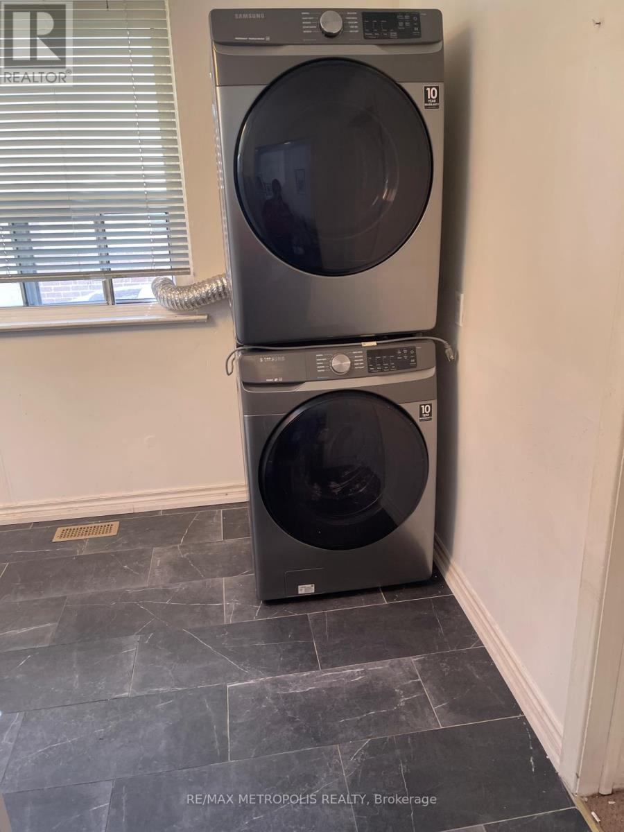 Upper - 99 Overture Road, Toronto, Ontario  M1E 2W3 - Photo 13 - E12526066