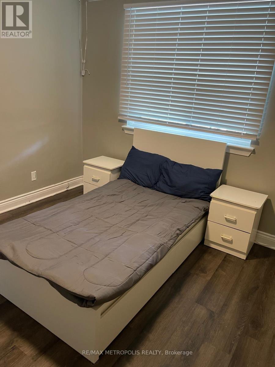 Upper - 99 Overture Road, Toronto, Ontario  M1E 2W3 - Photo 8 - E12526066