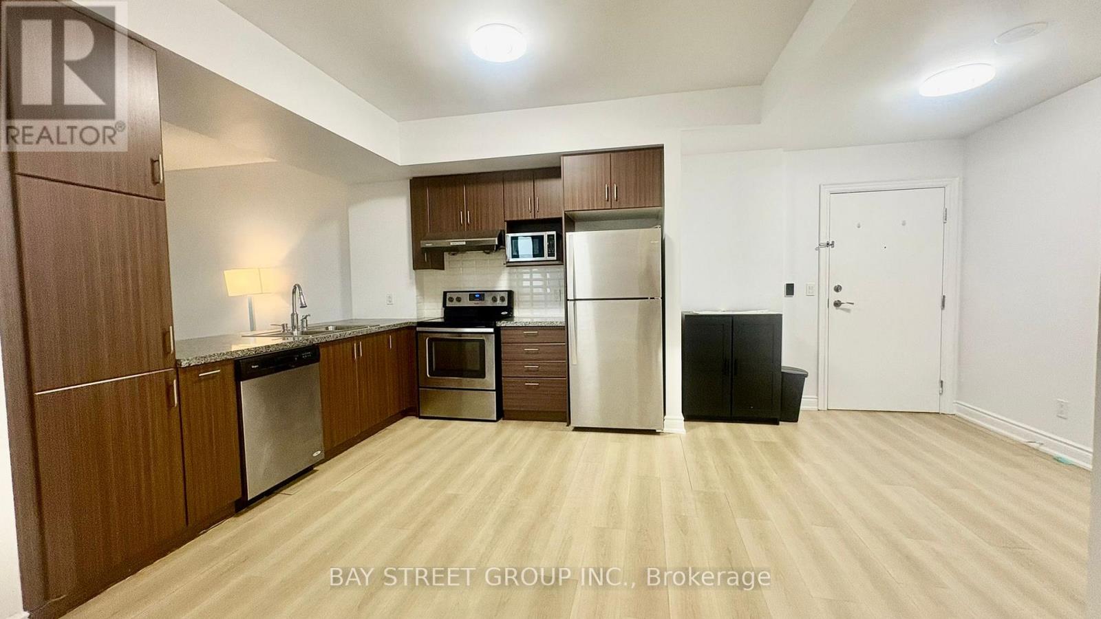 C1510 - 38 Cedarland Drive Boulevard, Markham, Ontario  L6G 1E3 - Photo 5 - N12526060