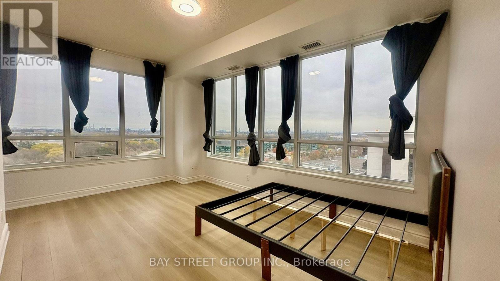 C1510 - 38 Cedarland Drive Boulevard, Markham, Ontario  L6G 1E3 - Photo 8 - N12526060