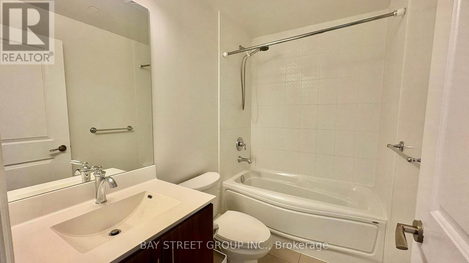 C1510 - 38 Cedarland Drive Boulevard, Markham, Ontario  L6G 1E3 - Photo 9 - N12526060