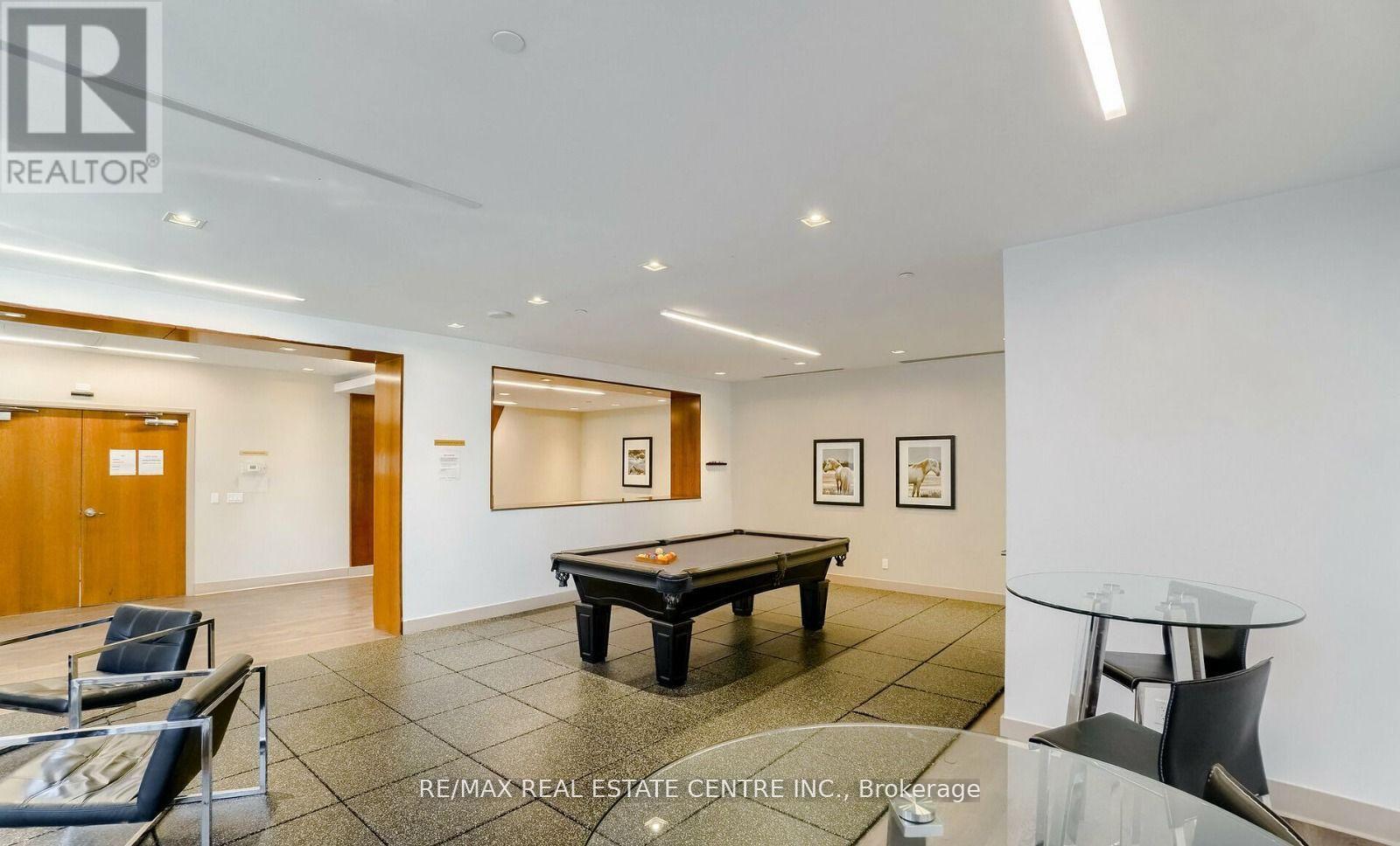 109 - 75 Eglinton Avenue W, Mississauga, Ontario  L5R 0E4 - Photo 20 - W12526076