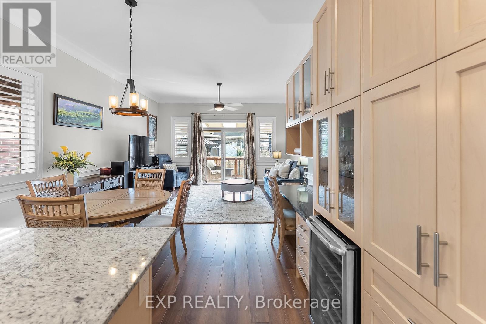 78 Angela Crescent, Niagara-On-The-Lake, Ontario L0S 1J1 - Photo 11 - X12446152