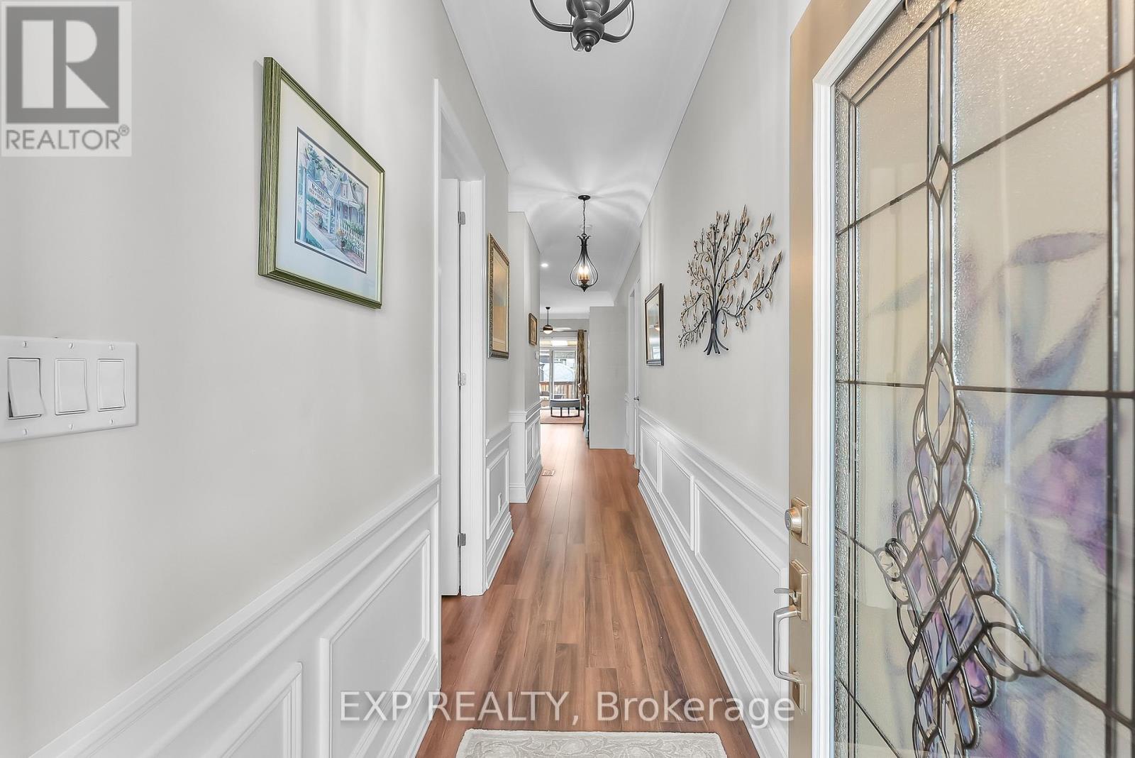 78 Angela Crescent, Niagara-On-The-Lake, Ontario L0S 1J1 - Photo 7 - X12446152