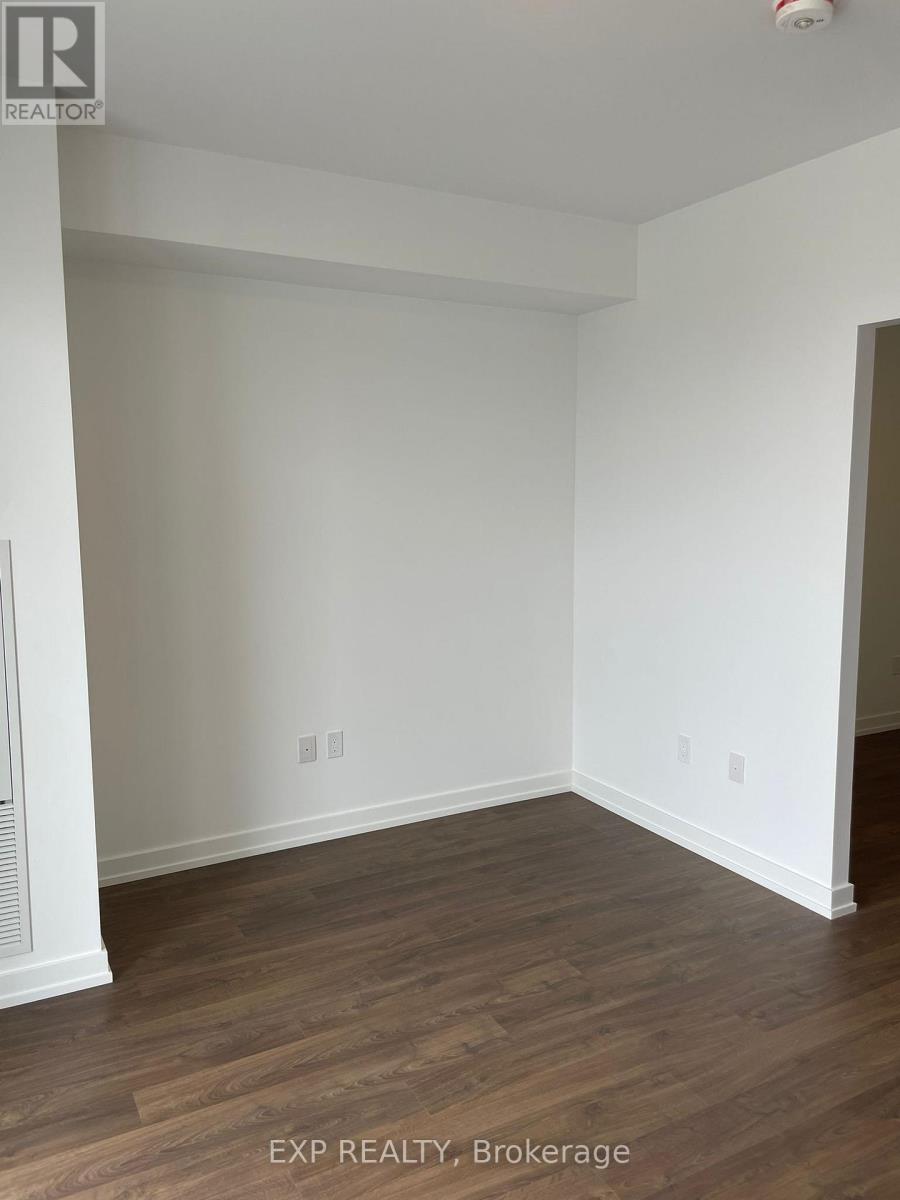 2105 - 15 Wellington Street S, Waterloo, Ontario  N2G 0E4 - Photo 15 - X12526078