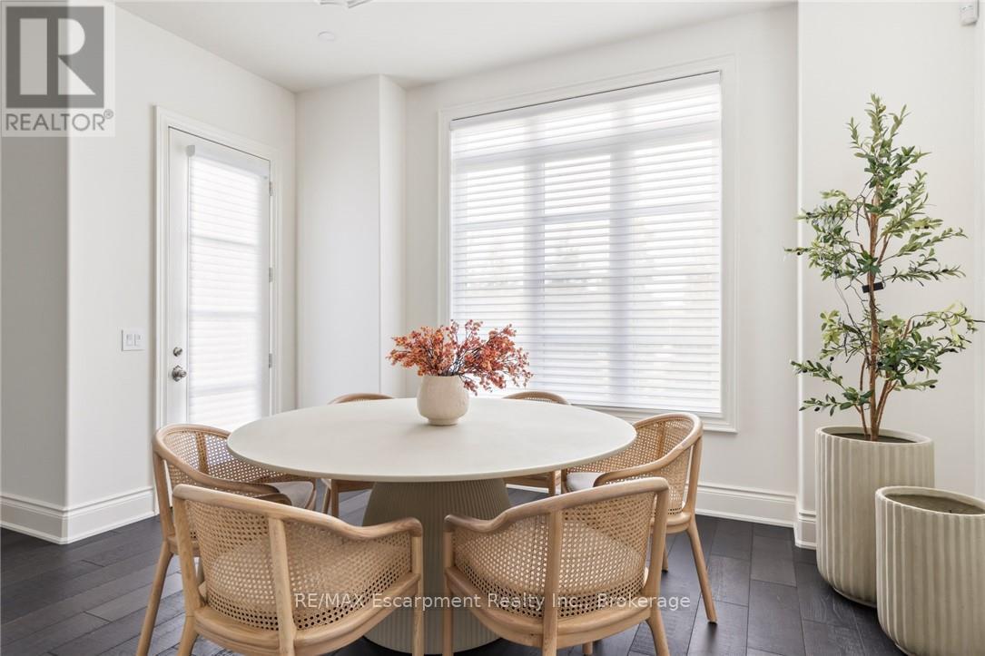 25 Arbourvale Common Road, St. Catharines, Ontario  L2T 3B7 - Photo 15 - X12526112