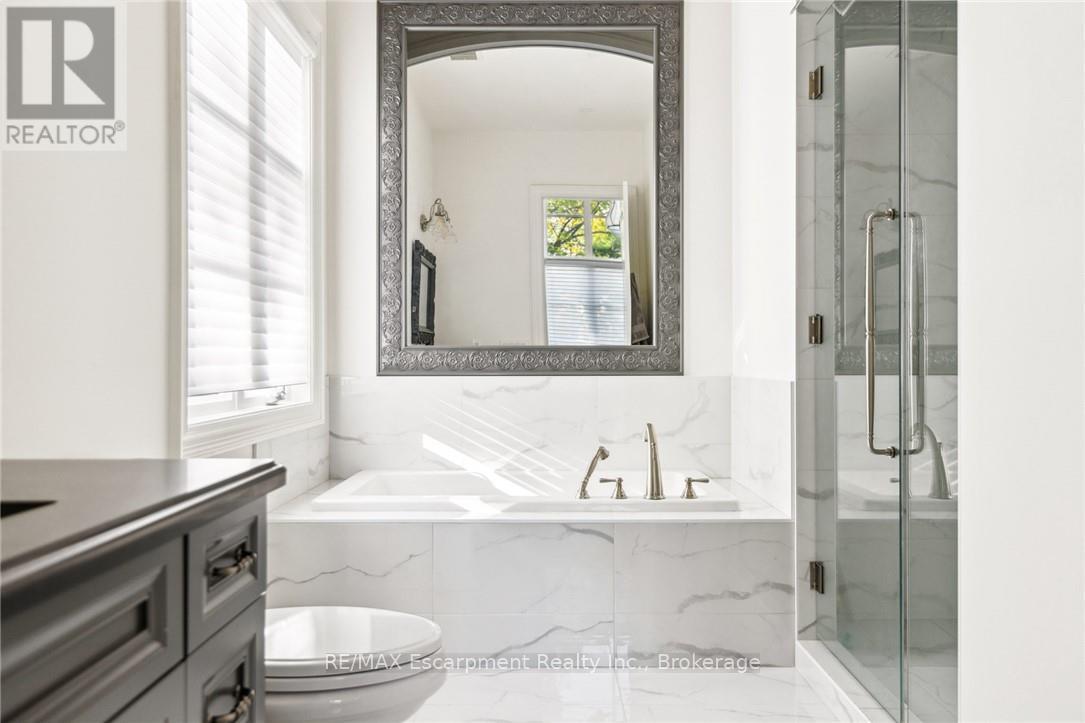 25 Arbourvale Common Road, St. Catharines, Ontario  L2T 3B7 - Photo 22 - X12526112