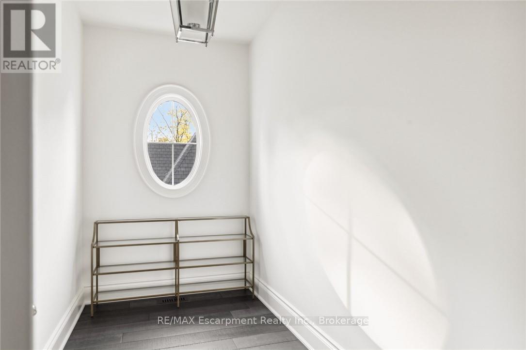 25 Arbourvale Common Road, St. Catharines, Ontario  L2T 3B7 - Photo 25 - X12526112