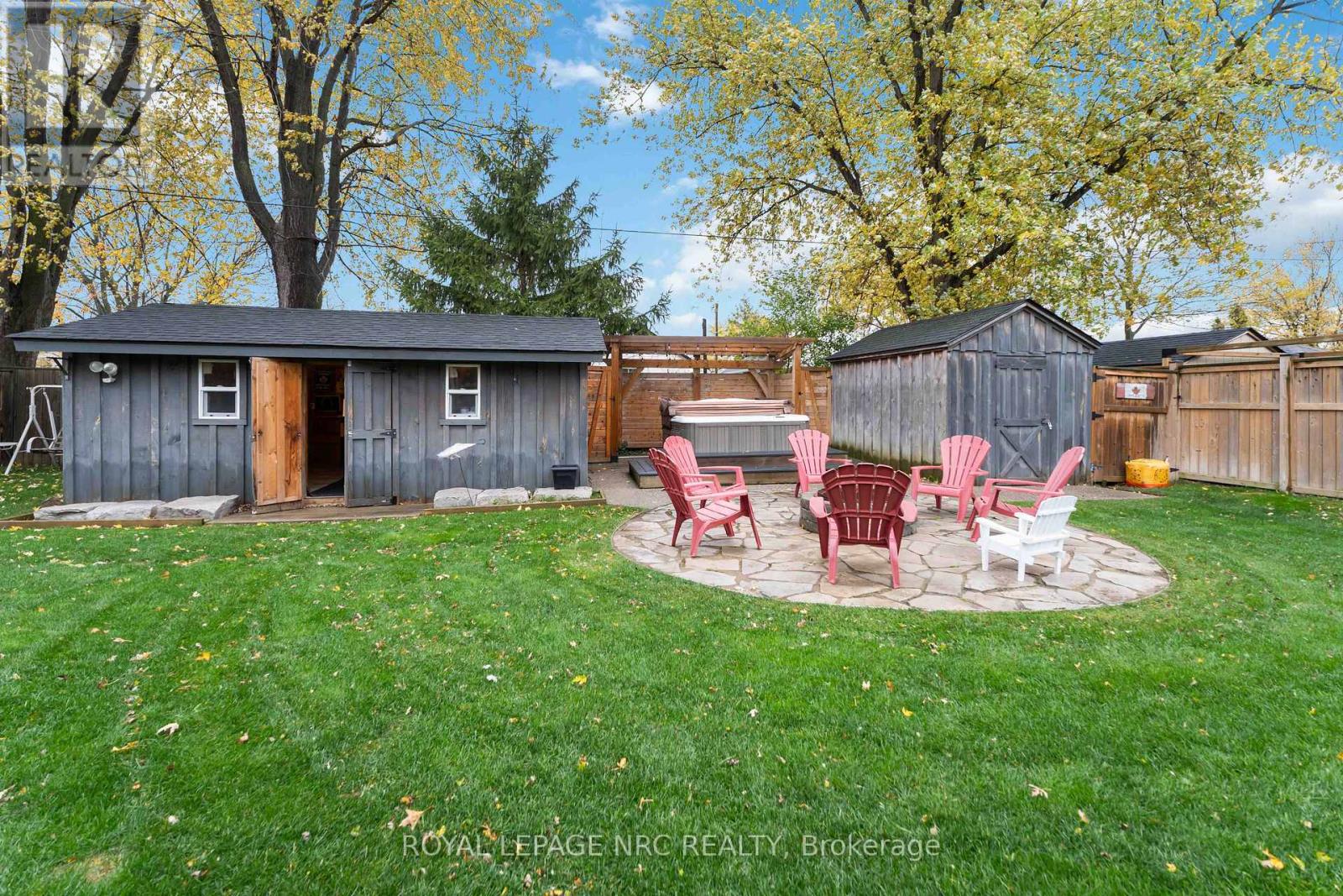 295 Humboldt Parkway, Port Colborne, Ontario L3K 2H7 - Photo 31 - X12526090