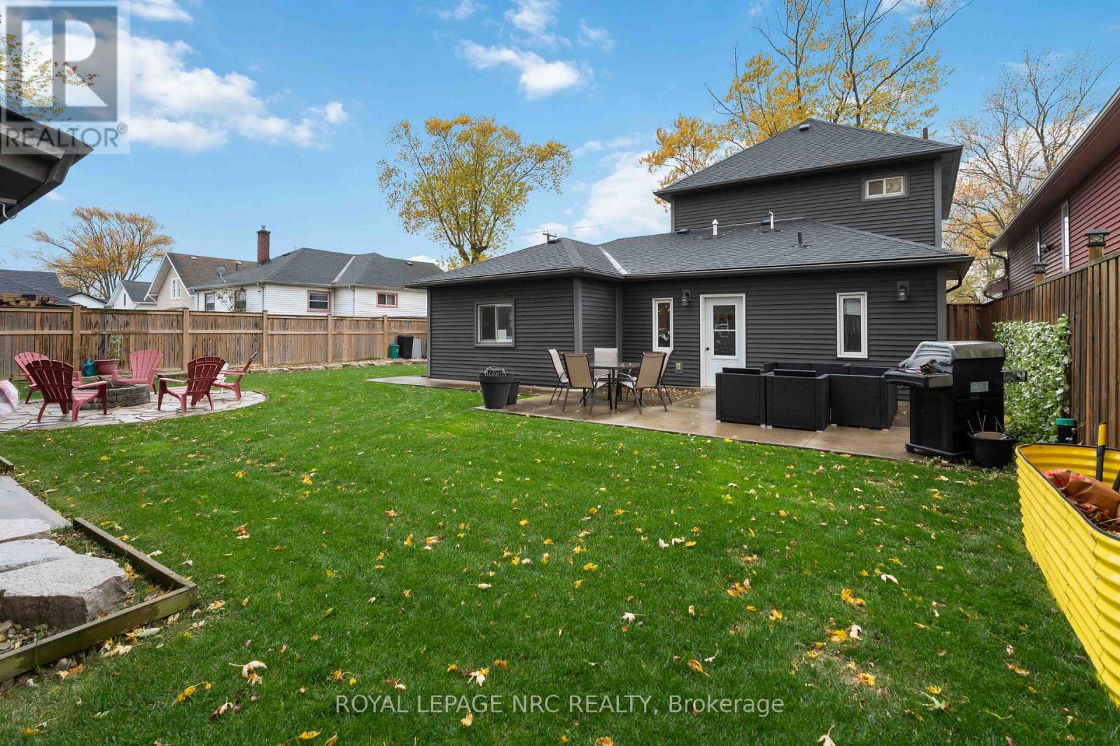 295 Humboldt Parkway, Port Colborne, Ontario L3K 2H7 - Photo 38 - X12526090