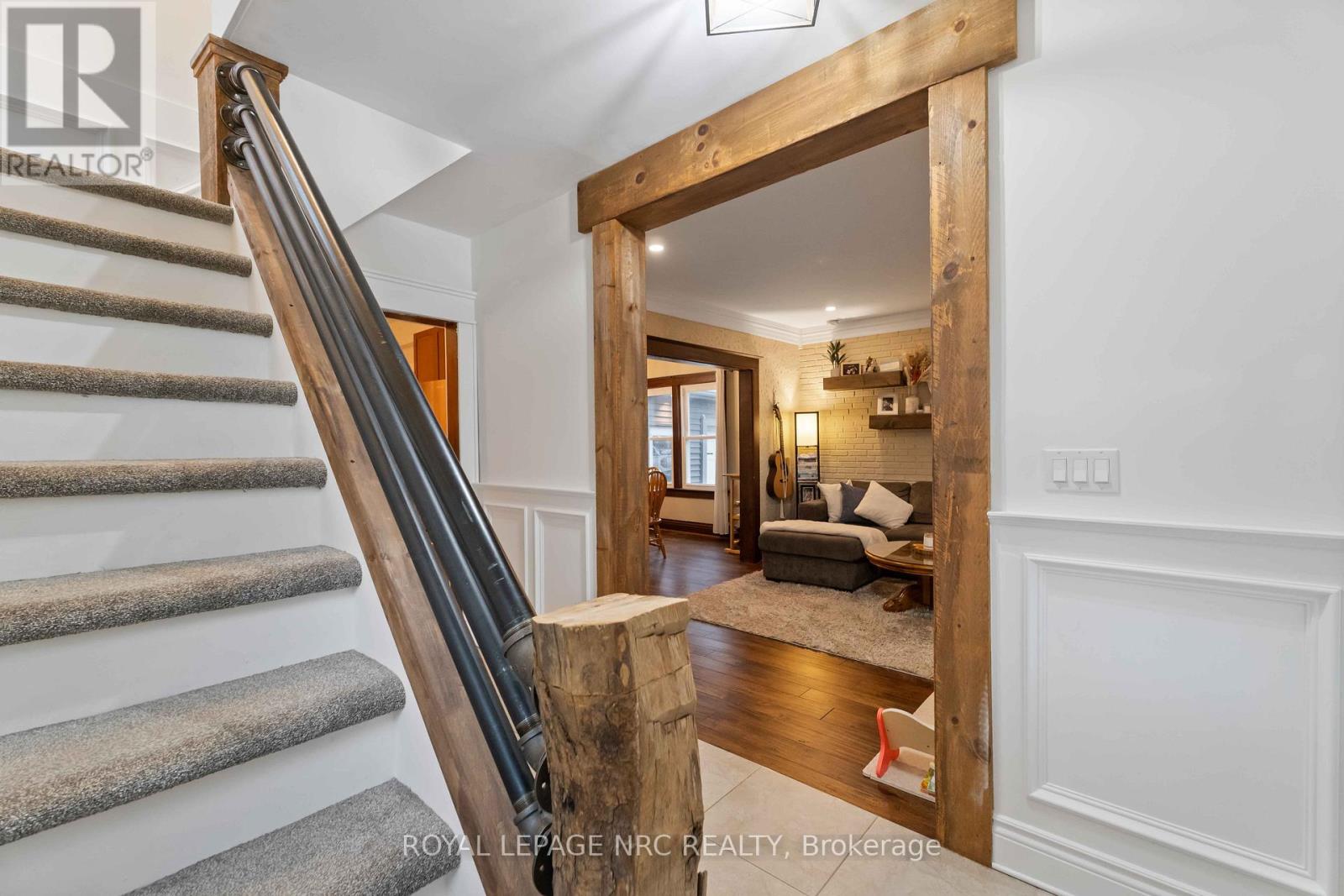 295 Humboldt Parkway, Port Colborne, Ontario L3K 2H7 - Photo 8 - X12526090