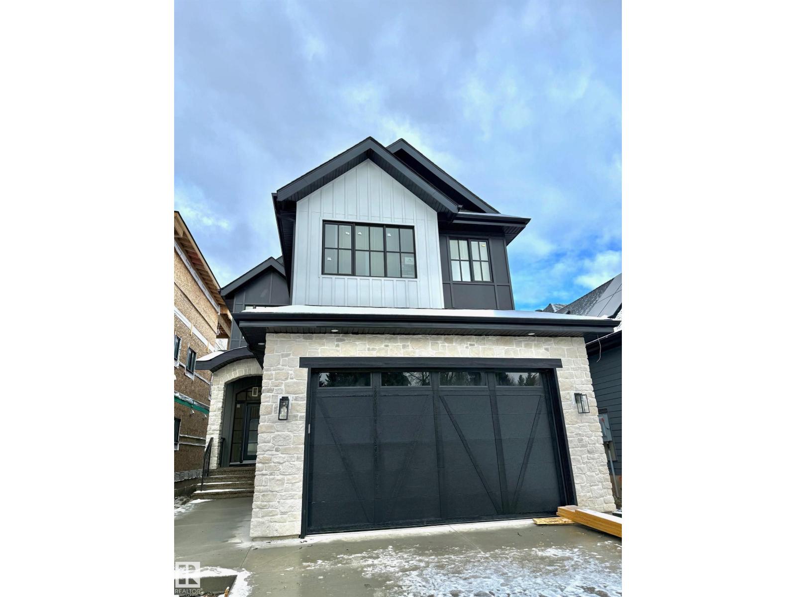 12304 39 AV NW, Edmonton, Alberta