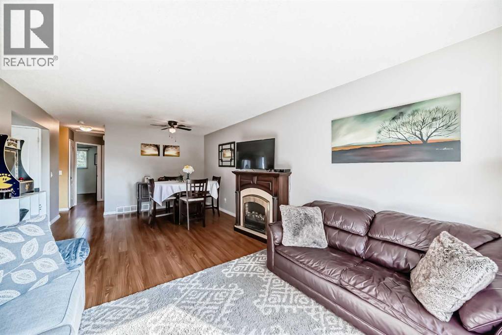 244 Flett Drive Ne, Airdrie, Alberta  T4B 1N5 - Photo 21 - A2256580