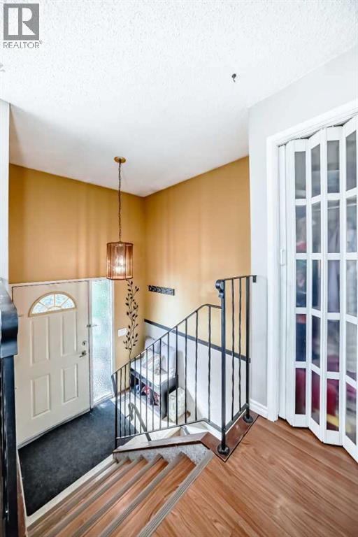 244 Flett Drive Ne, Airdrie, Alberta  T4B 1N5 - Photo 11 - A2256580