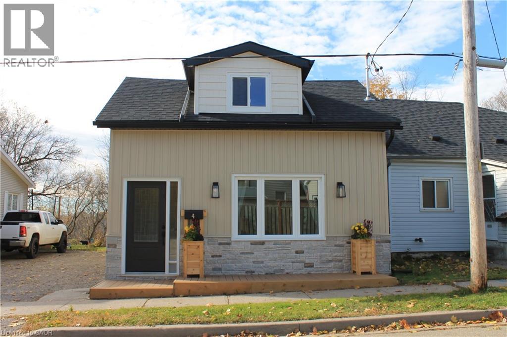 4 JOHN Avenue, Paris, Ontario