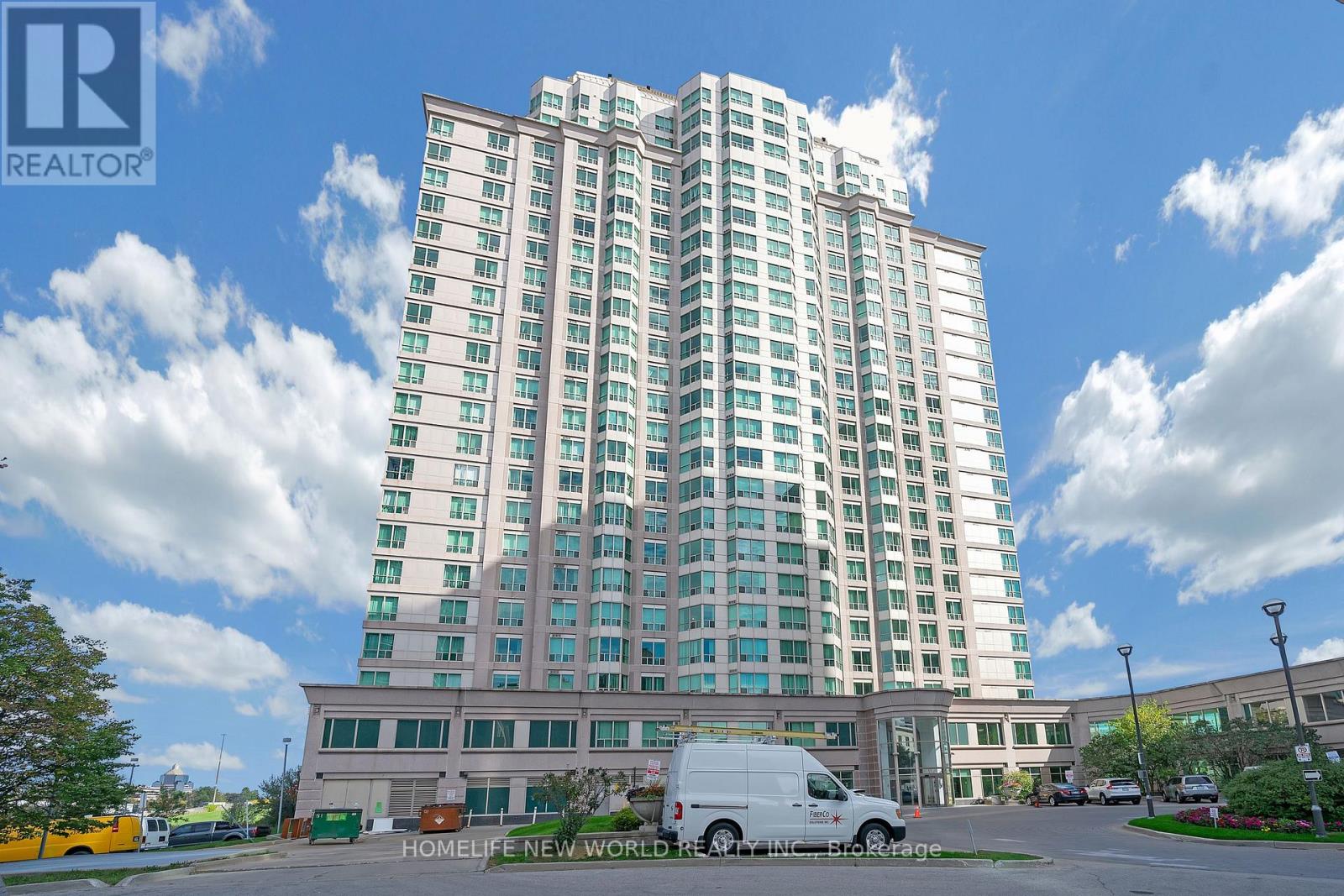 2510 - 11 Lee Centre Drive, Toronto, Ontario  M1H 3J5 - Photo 1 - E12526094