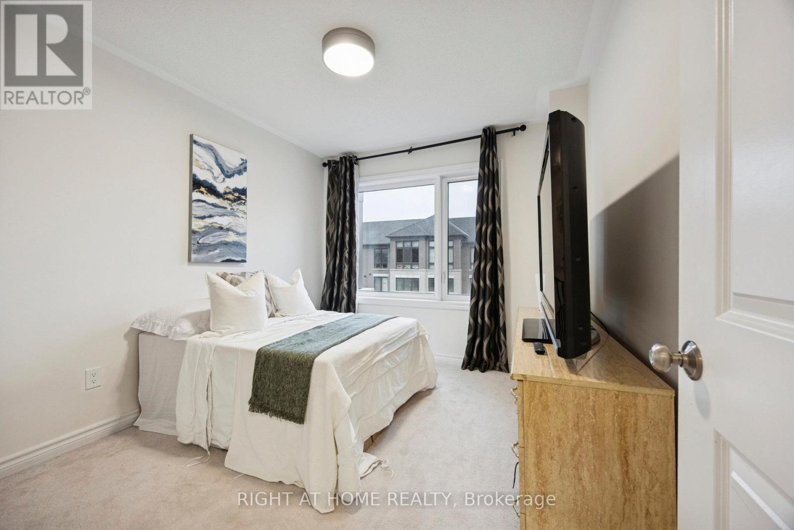 61 Douet Lane, Ajax, Ontario  L1Z 0V4 - Photo 20 - E12526136