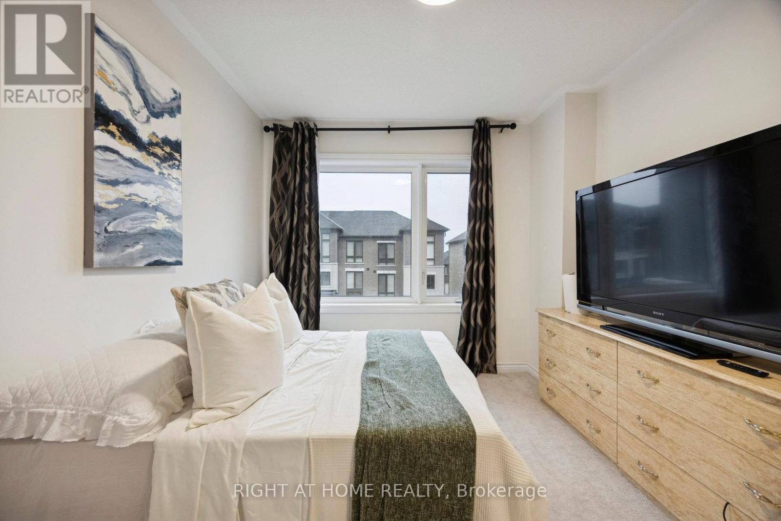 61 Douet Lane, Ajax, Ontario  L1Z 0V4 - Photo 22 - E12526136