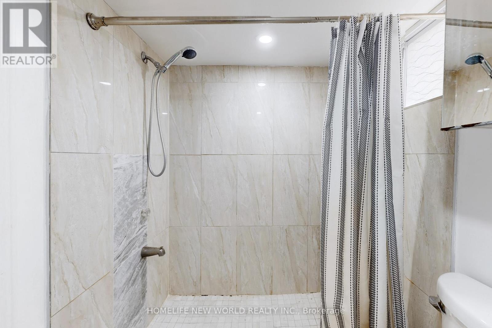 14 Franklin Avenue, Toronto, Ontario  M2N 1B6 - Photo 33 - C12425361