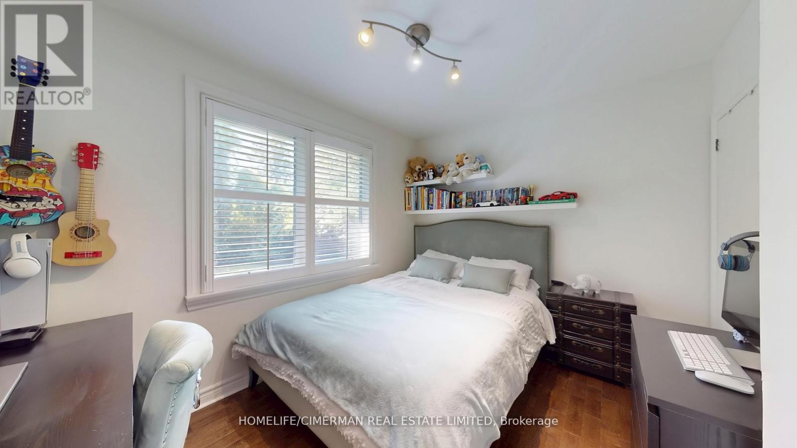 386 Kerrybrook Drive, Richmond Hill, Ontario  L4C 3R1 - Photo 18 - N12526132