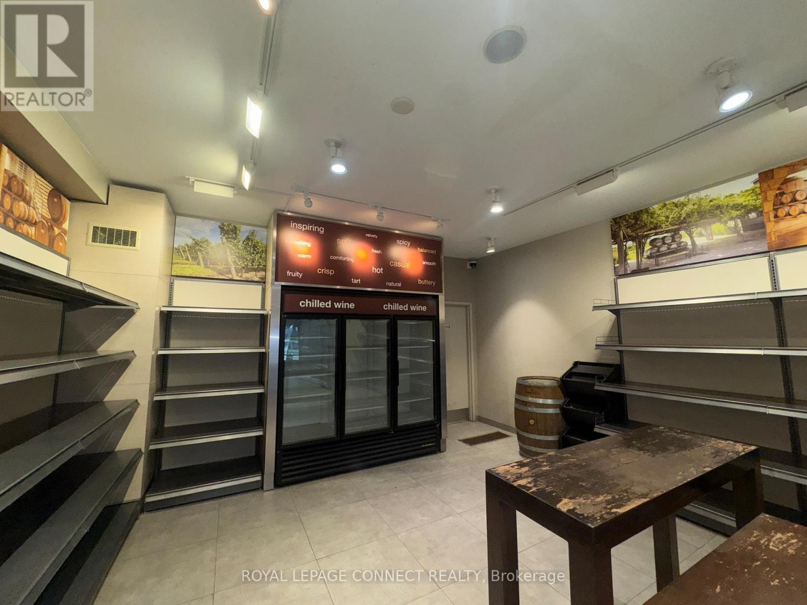 139 Roncesvalels Avenue, Toronto, Ontario  M6R 2L2 - Photo 17 - W12526128