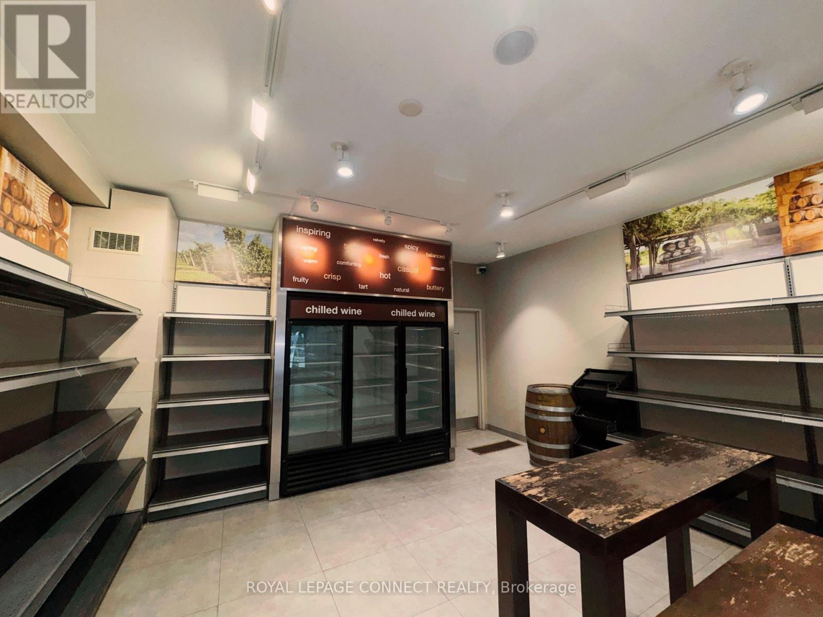 139 Roncesvalels Avenue, Toronto, Ontario  M6R 2L2 - Photo 6 - W12526128