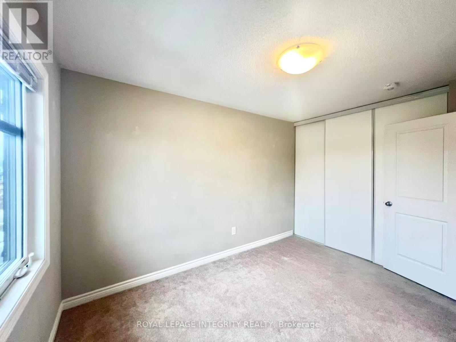 518 Paine Avenue, Ottawa, Ontario  K2T 0K7 - Photo 24 - X12526154